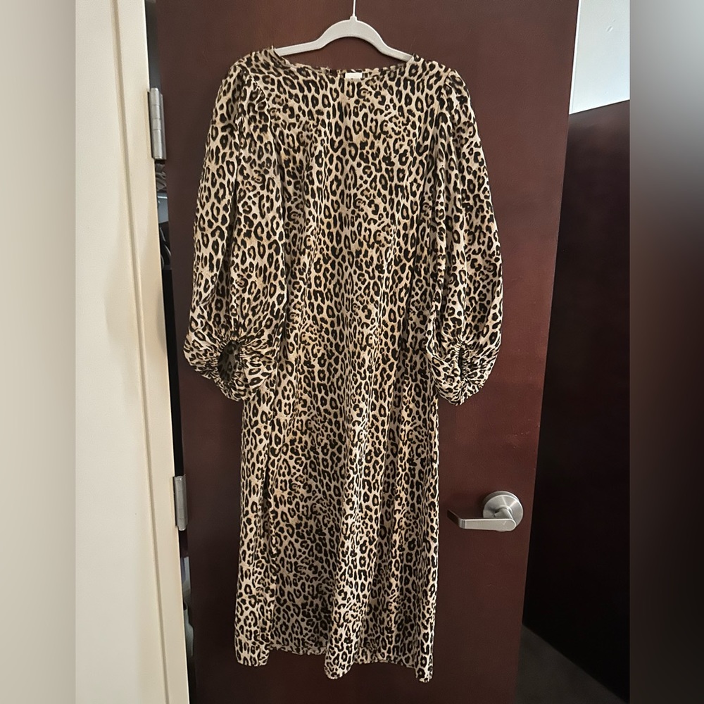 H&M midi cheetah dress